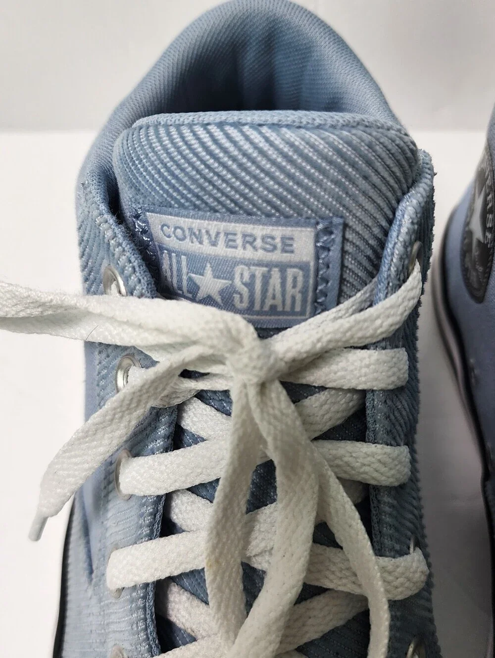 Converse Chuck Taylor Allstar Malden Street Mid Top Sneaker Light Blue Size 9.5